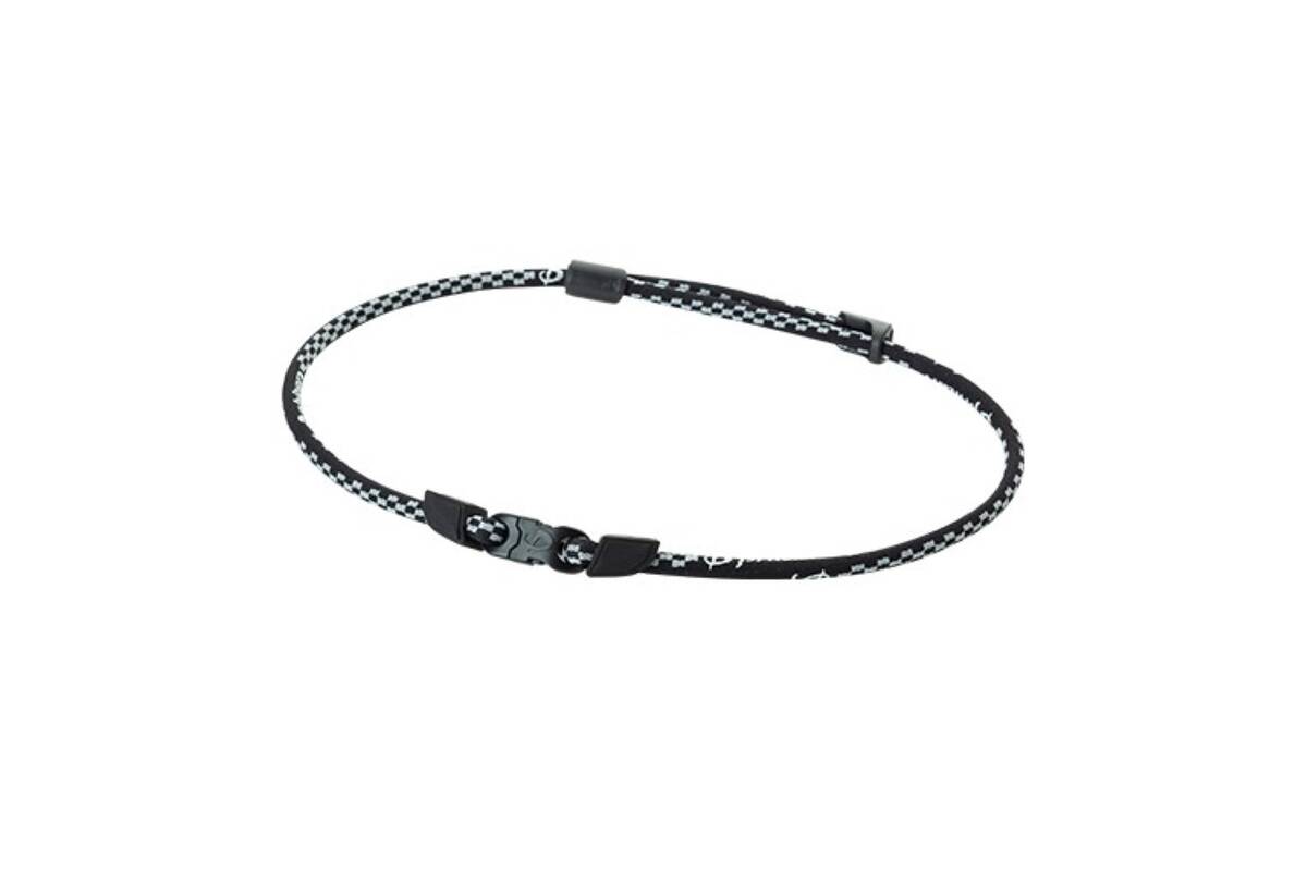 Phiten RAKUWA kaklo vėrinys